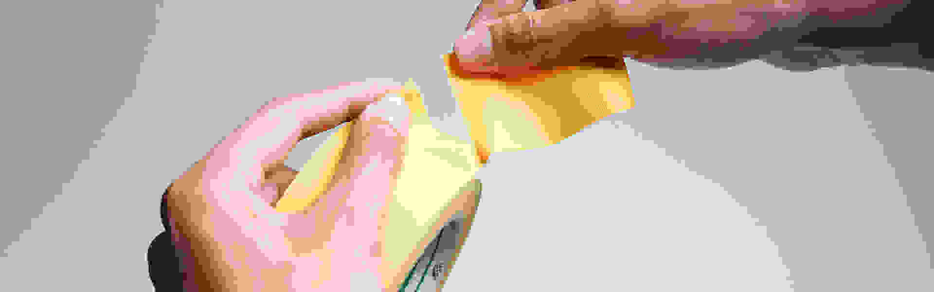 Globe Tape No-Knife Cloth Tape Product Image